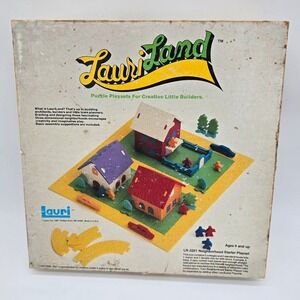 Vintage Lauri Land Neighborhood Starter Playset Foam 3D Puzzle-Complete!  1987